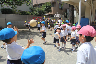 外遊びイメージ